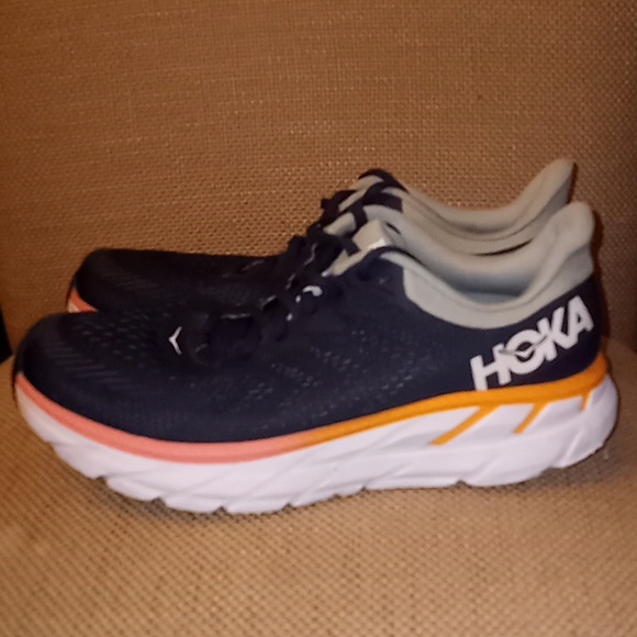 Hoka one one Clifton 7 running/Athletic Sneaker Shoes size 9.5 women - Picture 3 of 9